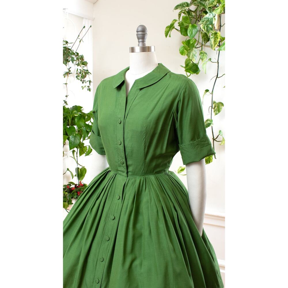 Vintage 1950s ALFRED SHAHEEN Dress 50s Green Silk Button Down Shirtwaist - Picture 5 of 8